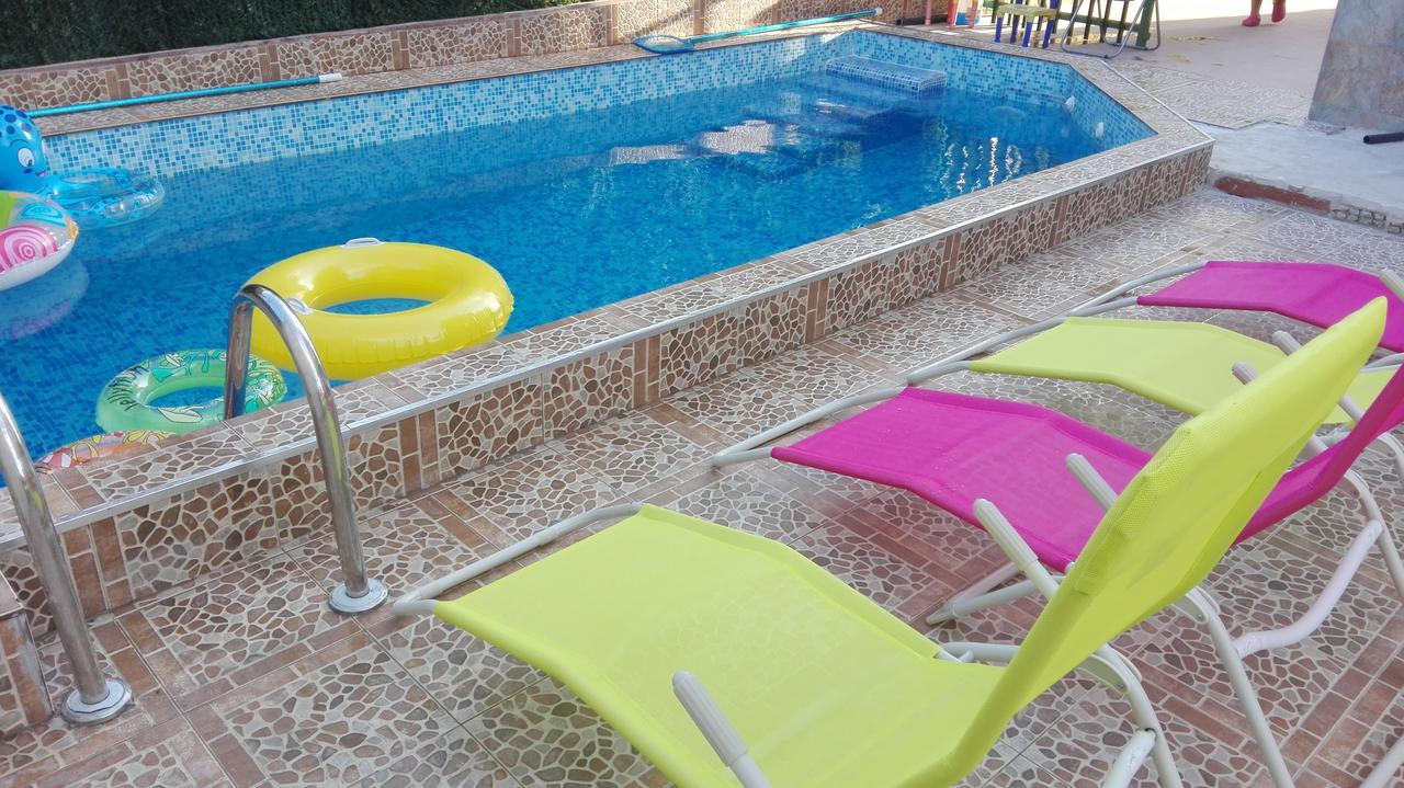 La Casa De Vacaciones Terrassa Buitenkant foto